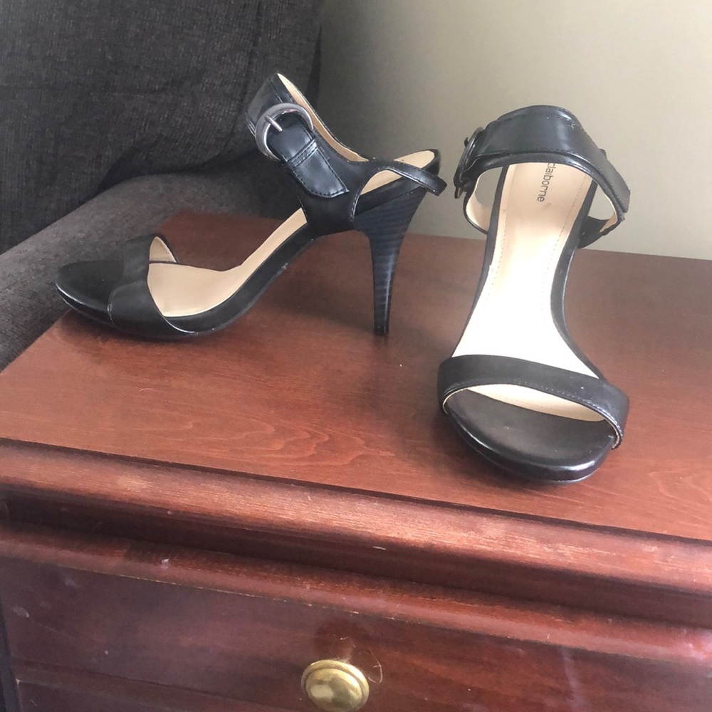 Liz Claiborne Shoes